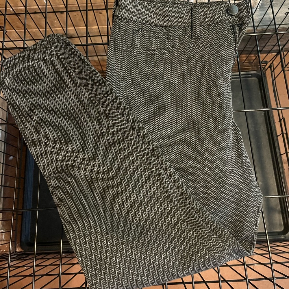 Grey pattern jeans
